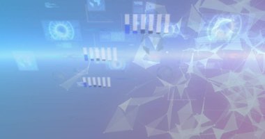 Plexus ağları üzerinden mavi gradyan arka plana karşı veri işleme yapan ekranların görüntüsü. Küresel ağ ve iş teknolojisi kavramı