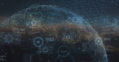 Birbirine bağlı veri noktaları ve holografik arayüzleri olan dijital küre. Dünya yüzeyini kaplayan sanal elementlere sahip gelecekteki teknoloji kavramı, küresel bağlantıyı betimliyor.