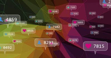Soyut geometrik şekil modeline karşı yüzen sosyal medya simgelerinin resmi. Sosyal medya ağı ve iş teknolojisi kavramı