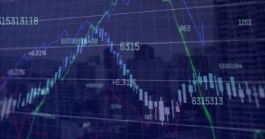 Şehir manzarasının havadan görüntüsüne karşı değişen numaralar ve finansal veri işleme görüntüsü. Küresel finans ve iş teknolojisi kavramı