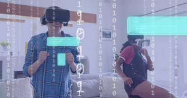 VR kulaklık kullanan farklı kadınlar üzerinde ikili kodlama veri işleme resmi. Küresel yapay zeka, bağlantılar, hesaplama ve veri işleme kavramı dijital olarak oluşturuldu.