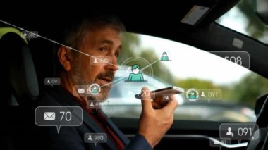 Akıllı telefon kullanan Kafkasyalı işadamı üzerinden insanlarla olan bağlantıların animasyonu. Küresel iş, bağlantılar, hesaplama ve veri işleme kavramı dijital olarak oluşturulmuş video.