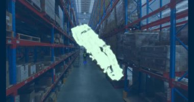 Depodaki beyaz erkek işçinin üzerinde dişli simgesi olan bulut animasyonu. İş, dağıtım ve dijital arayüz kavramı dijital olarak oluşturulmuş video.