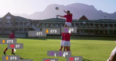 Çeşitli ragbi oyuncuları üzerinde simge ve veri işleme animasyonları. Küresel spor, rekabet, bağlantılar, hesaplama ve veri işleme kavramı dijital olarak oluşturulmuş video.