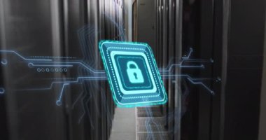 Sunucu odasındaki bağlantılarla asma kilit animasyonu. İş, teknoloji ve dijital arayüz kavramı dijital olarak oluşturuldu.