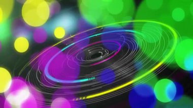 Hareket eden dairelerin üzerindeki renkli noktaların animasyonu. Retro, parti, teknoloji ve dijital arayüz kavramı dijital olarak oluşturulmuş video.