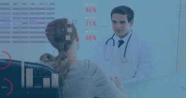 Kafkas erkek doktorun hastayla konuşması üzerine veri işleme ve diyagramların animasyonu. Tıp, teknoloji ve dijital arayüz kavramı dijital olarak oluşturulmuş video.