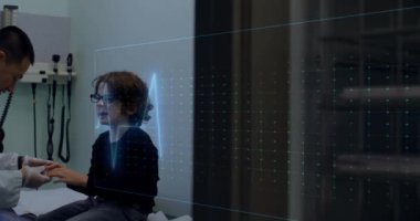 Hastanedeki çeşitli doktor ve çocuk hastaların tıbbi veri işleme animasyonları. Küresel tıp, bağlantılar, hesaplama ve veri işleme kavramı dijital olarak oluşturulmuş video.