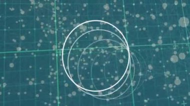 Hareket halindeki dairelerin ve yeşil arka plandaki noktaların animasyonu. Dijital olarak oluşturulmuş küresel bağlantılar, hesaplama ve veri işleme kavramı.