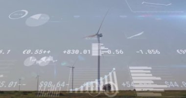 Rüzgâr türbinleri üzerinde finansal veri işleme animasyonu. Küresel ekoloji, finans, enerji ve dijital arayüz kavramı dijital olarak oluşturulmuş video.