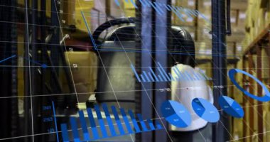 Depodaki finansal veri işleme animasyonu. Küresel gönderim, finans, iş, bağlantılar, hesaplama ve veri işleme kavramı dijital olarak oluşturulmuş video.