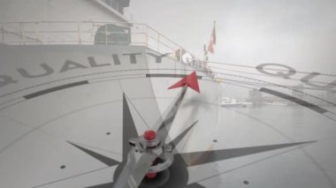 Tersane üzerinde kaliteli metinli pusula animasyonu. Küresel gönderim, bağlantılar, hesaplama ve veri işleme kavramı dijital olarak oluşturulmuş video.