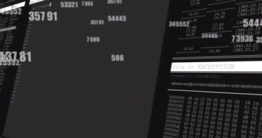 Bilgisayar ekranları üzerinden dijital veri işleme animasyonu. Dijital olarak oluşturulmuş küresel bağlantılar, hesaplama ve veri işleme kavramı.