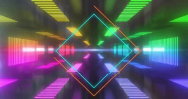 Renkli neon şekillerin üzerindeki neon karelerin animasyonu. Sosyal medya, teknoloji ve dijital arayüz kavramı dijital olarak oluşturulmuş video.