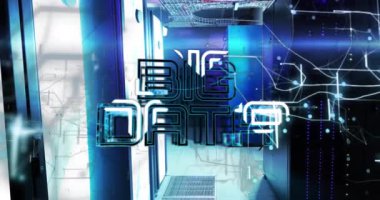 Sunucu odasında büyük veri metninin animasyonu. Küresel teknoloji, bilgisayar, çevrimiçi güvenlik ve dijital arayüz kavramı, dijital olarak oluşturulmuş video.