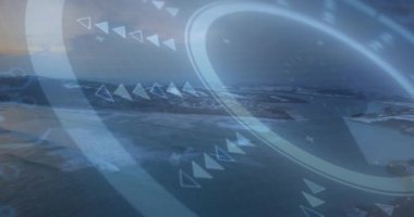 Karlı manzaranın ve okyanusun havadan görünüşü üzerinde geleceksel arayüz animasyonu. teknoloji, kış