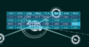 Simgelerle bağlantı ağı üzerinden dijital veri işleme animasyonu. Küresel bağlantılar, hesaplama ve veri işleme kavramı, dijital olarak oluşturulmuş video.