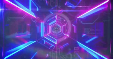 Fütürist altıgen ve neon çizgilerle dijital veri işleme animasyonu. Teknoloji