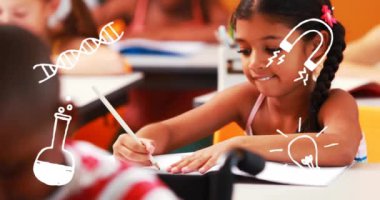 Sınıfta çizimler, ekranda bilim temalı animasyonlarla çevrili çocuklar. Eğitim, öğrenme, teknoloji, öğrenciler, etkileşimli, çocukluk