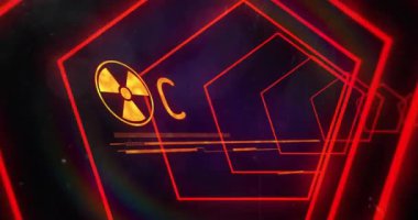 Neon tüneli üzerinde uyarı metni ve veri işleme animasyonu. Küresel siber güvenlik, bağlantılar, hesaplama ve veri işleme kavramı, dijital olarak oluşturulmuş video.