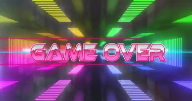 Arka planda renkli neon ışıkları olan Game Over metin animasyonu. Oyun, retro, ışıltı, 80 'ler, atari salonu, canlı