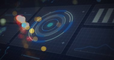 İşlem çemberi ve karanlık uzay üzerindeki bulanık trafik ışıkları görüntüsü. Veri işleme, dijital ekran, ağ güvenliği ve teknoloji konsepti dijital olarak oluşturulmuş görüntü.