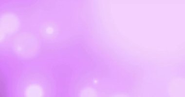 Mor arkaplanda hareket eden parlak ışık lekelerinin canlandırması. Renk, şekil, ışık ve hareket konsepti, dijital olarak oluşturulmuş video.