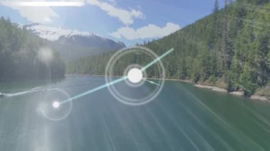 Göl manzarası üzerindeki bağlantı ağının animasyonu. Küresel bağlantılar, iletişim ve dijital arayüz kavramı, dijital olarak oluşturulmuş video.