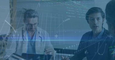 Hastanedeki çeşitli doktorların finansal veri işleme görüntüsü. Küresel tıp, sağlık, bağlantılar, hesaplama ve veri işleme kavramı dijital olarak oluşturulmuş görüntü.