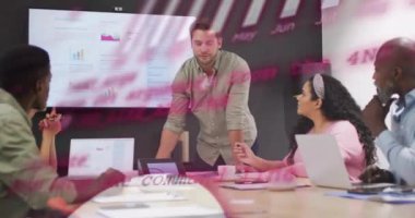 Çeşitli takımların raporları tartışması üzerine veri analizi animasyonuyla iş toplantısı. işbirliği, tartışma, takım çalışması, profesyoneller, şirket, beyin fırtınası konsepti