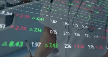 Borsa veri animasyonu ofiste tartışan iş adamlarıyla ilgili. Finans, toplantı, analiz, takım çalışması, şirket, yatırım