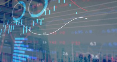 Grafikler, daireler yüklemek ve modern binaların üzerinden gökyüzüne karşı ticaret yapmak. Dijital bileşik, çoklu pozlama, rapor, iş, ilerleme, borsa ve mimari kavramı.