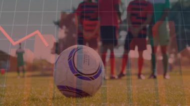 Sahadaki futbolcuların grafikleri ve veri analizleri. Analiz, istatistik, spor, futbol, veri görselleştirme, izleme