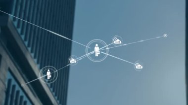 Şehir binaları üzerinde bağlantılar ve veri işleme animasyonu ağı. Teknoloji, dijital, şehir manzarası, şehir, iletişim, iş
