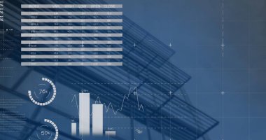 Yüksek binanın düşük açılı görüntüsüyle istatistiksel veri işleme görüntüsü. İş veri teknolojisi kavramı