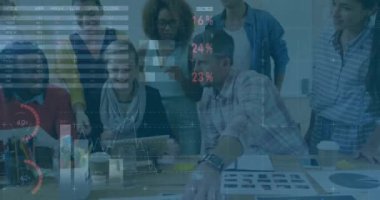 İşletme veri analizi. Ofiste işbirliği yapan çeşitli takımların animasyonları. işbirliği, takım çalışması kavramı