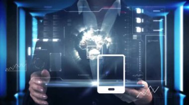Tablet tutmak, iş adamı verileri holografik arayüz animasyonuyla analiz ediyor. technology, futuristic, innovation, data analizi, digital, hologram