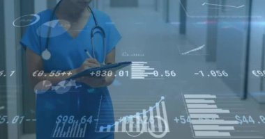 Hastane panosunda yazan hemşire hakkında tıbbi veriler ve istatistik animasyonu. Sağlık, hemşirelik, çizelge, analiz