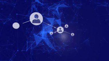 Mavi geometrik şekiller üzerinde bağlantılar ve kullanıcı simgeleri animasyonu ağı. Teknoloji, arayüz, dijital, yenilik, internet, iletişim