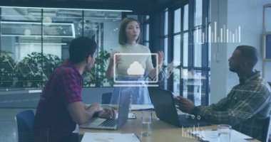 Modern ofiste farklı takımların toplanması üzerine iş veri analizi animasyonu. Takım çalışması, işbirliği, teknoloji, çeşitlilik, strateji, beyin fırtınası kavramı