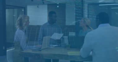 Mali veriler ve borsa animasyonu ofiste yapılan iş toplantısından sonra. Maliye, analitik, ticaret, yatırım, grafik, grafikler