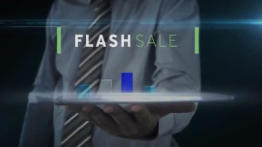 Elinde tablet, kravat gösteren bir işadamı ve FLASH satışı animasyonu. teknoloji, pazarlama, reklam, satış, dijital, etkileşimli