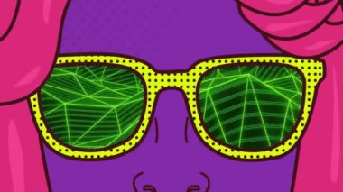 Geometrik desenler mor arka planda sarı güneş gözlüklerine yansıyor. Moda, yansıma, fütüristik, soyut, renkli, optik