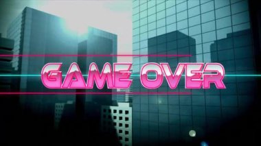 Oyun bitti. Yüksek binalarla şehir manzarası üzerinde metin animasyonu. Video oyunu, şehir, gökdelen, oyun, teknoloji, dijital