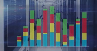 Veri merkezindeki sunucu raflarında veri animasyonu işleniyor. Teknoloji, ağ, siber güvenlik, altyapı, bulut hesaplama, yenilik kavramı