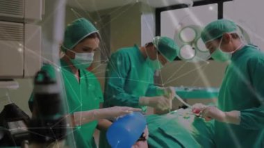 Ağ bağlantıları üzerinden ameliyat yapmak, tıbbi ekibin animasyonda işbirliği yapması. Teletıp, uzaktan ameliyat, işbirliği, dijital sağlık, yenilik, tıbbi teknoloji