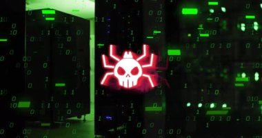 İkili kodlu Kurukafa ve Böcek ikonu, sunucu odasında siber güvenlik tehdidi animasyonu. hack, teknoloji, ağ, kötü amaçlı yazılım, dijital, şifreleme kavramı