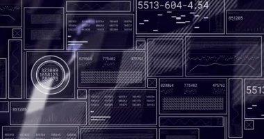 Dijital arayüzdeki çeşitli grafikler ile küresel ağ ve veri işlemesi canlandırılıyor. Teknoloji, ağ oluşturma, analiz, görselleştirme