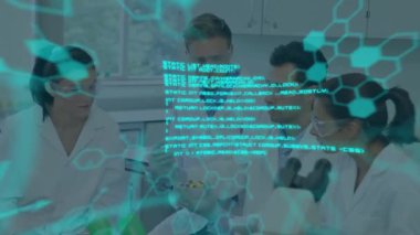 Laboratuvar ortamında moleküler yapı animasyonu olan bilim adamları araştırma verilerini tartışıyorlar. Bilim, deney, işbirliği, analiz, yenilik, biyoteknoloji