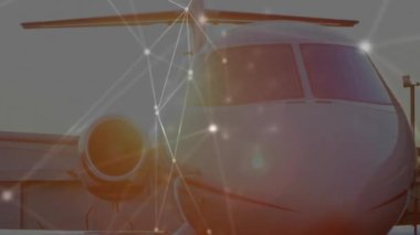Uçak pistinde bağlantı ve veri işleme animasyonu ağı. Teknoloji, bağlantı, havacılık, ulaşım, iletişim, dijital